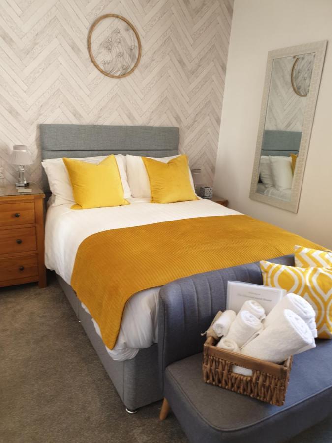 Glascoed Guest House لاندودنو المظهر الخارجي الصورة